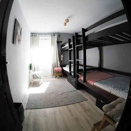 Hostel Sunny 49 *