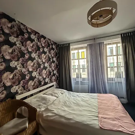 Hostal Sunny 49